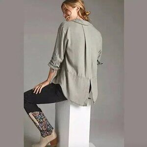 Cloth & Stone Anthropologie Green Split Back Buttondown High Low Shirt size S